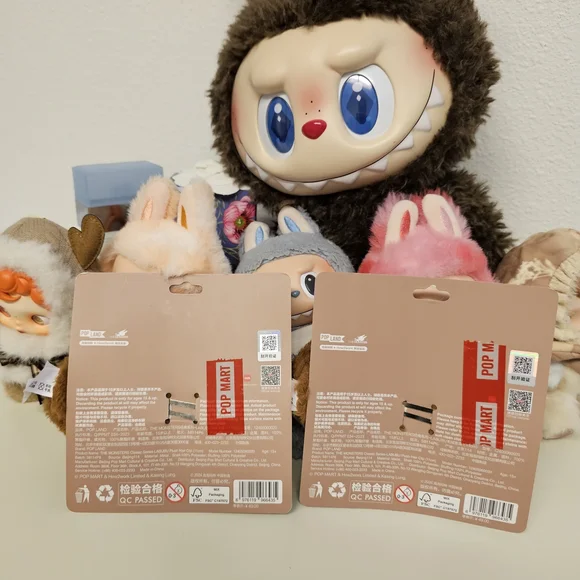 THE MONSTERS HAIR CLIP, ASIA EXCLUSIVE - Picture 2 of 4